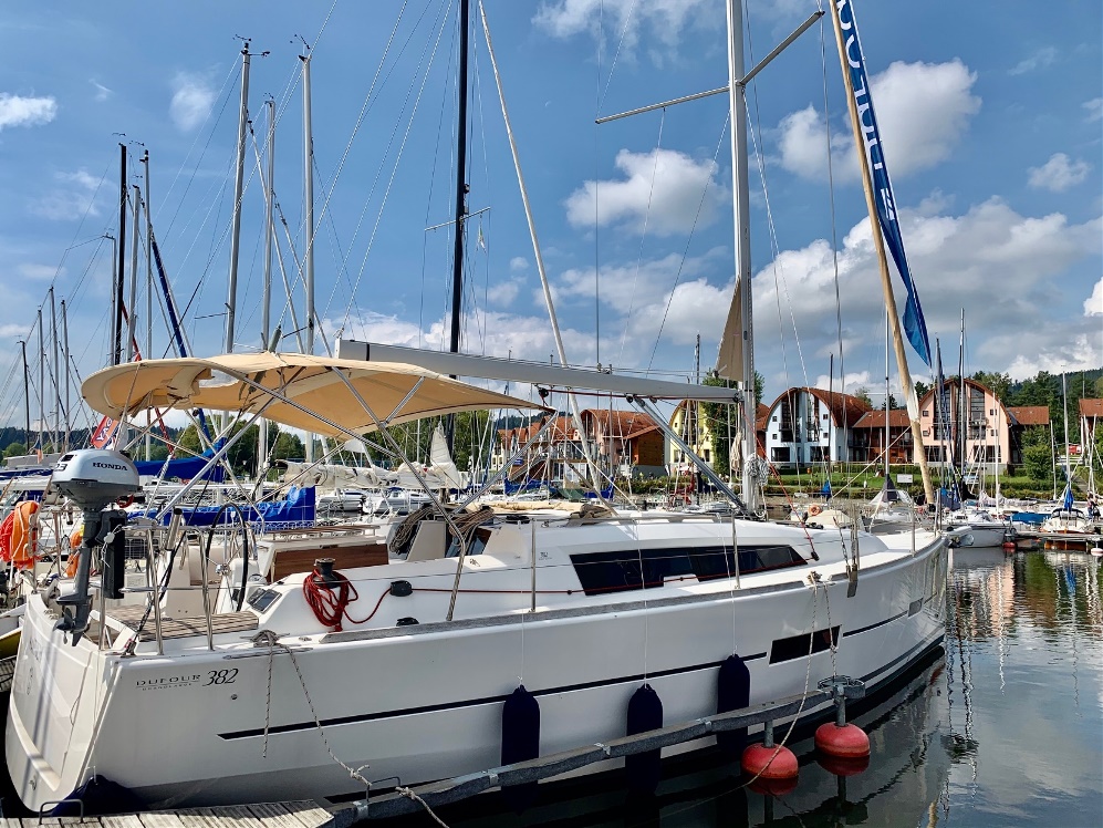 jachta marina lipno